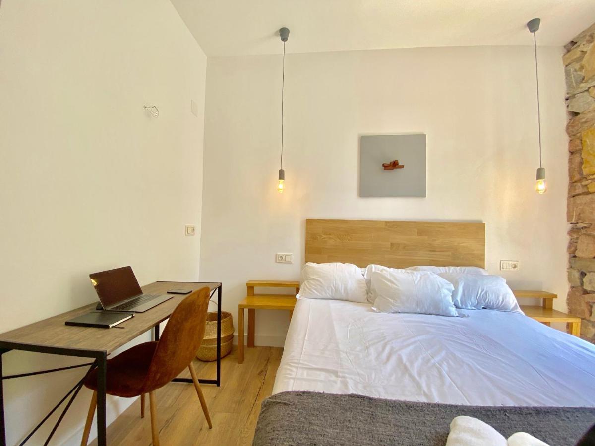 Guest house Mirandoalaconcha 2*